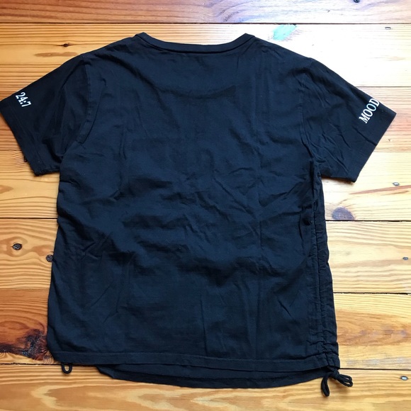 On Fire Black White Graphic Tee Side Lace, EUC, 1X - Picture 11 of 12